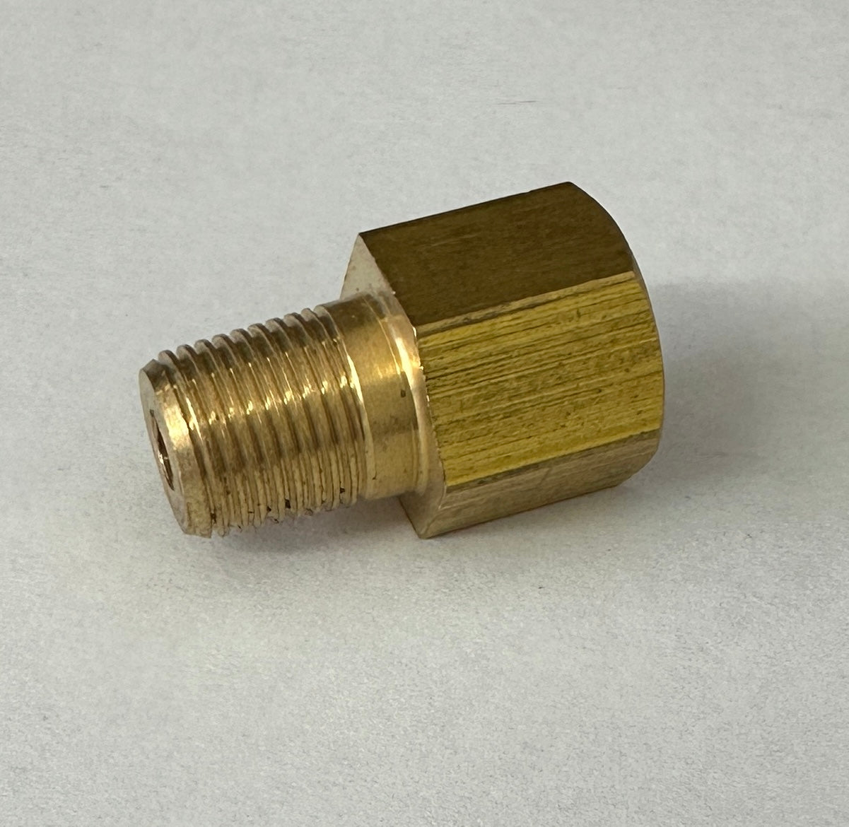 Fuel/Air/Oil Restrictor Vavle 1/8" Npt [ISSPRO] [R7800] Robinson