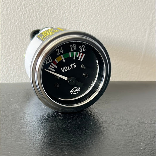 Voltmeter 24v Dial Range 18-32 vdc Chrome[ISSPRO] [R8761]