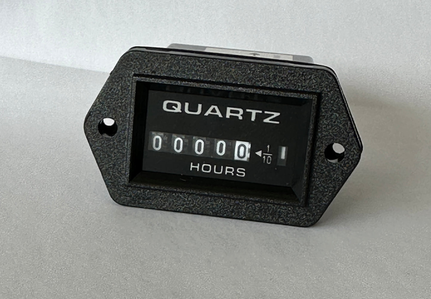 Hourmeter mini 53mm x 32mm 12/24 v 4+1/10 digits [Robinson] [08001 05008]