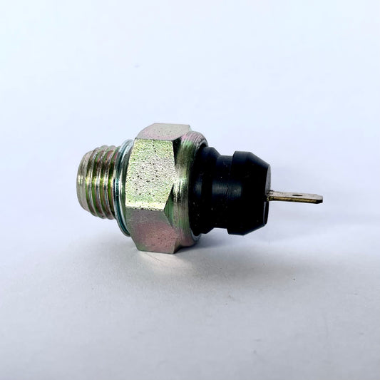 Pressure Switch 4PSI 1/8" BSPT 12/24V [VDO] [230 087]