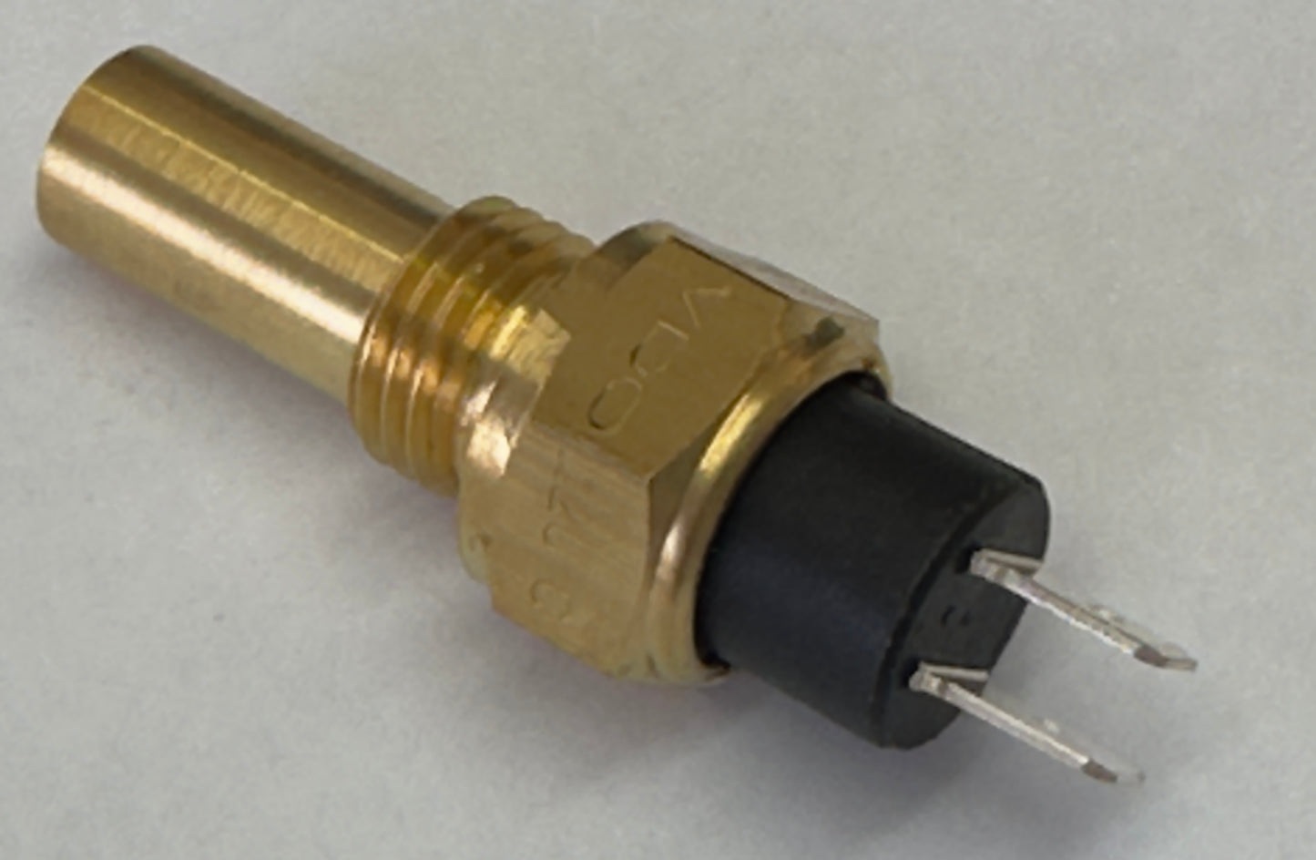Temperature Sender 120c 14M x 1.5 INS Return 2T 805/1/1 [VDO] [320 718]