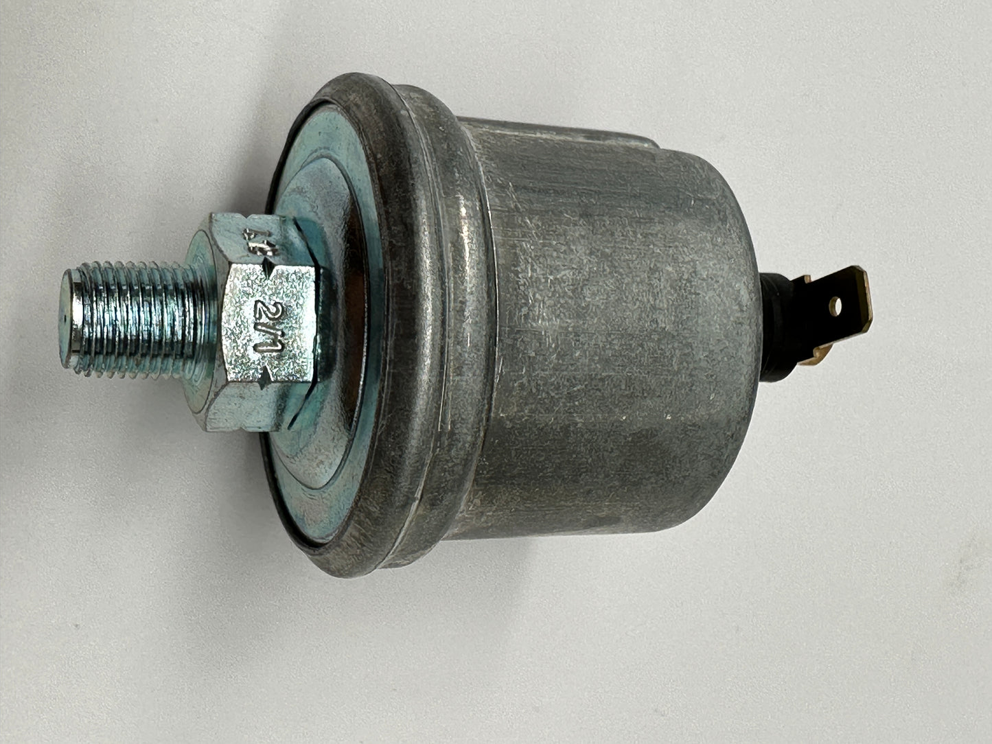 25Bar 360PSI D/Station  Pressure Sender 2-Terminal 0-90 Ohm [VDO] [360 712]