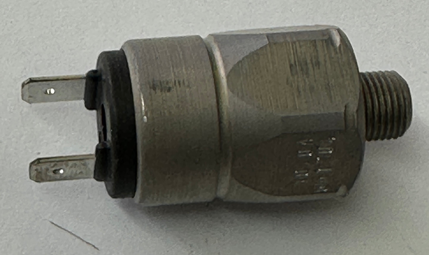 Pressure Switch 245psi N/C Adjustable 145-290psi VItoN [SUCO] [661-204-003]